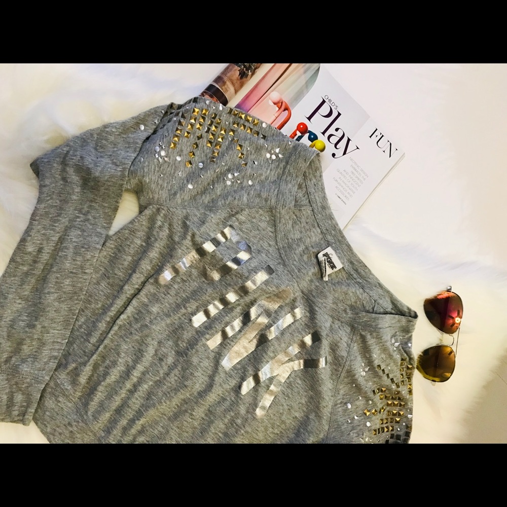 Victoria’s Secret PINK long sleeved tee - Picture 5 of 7